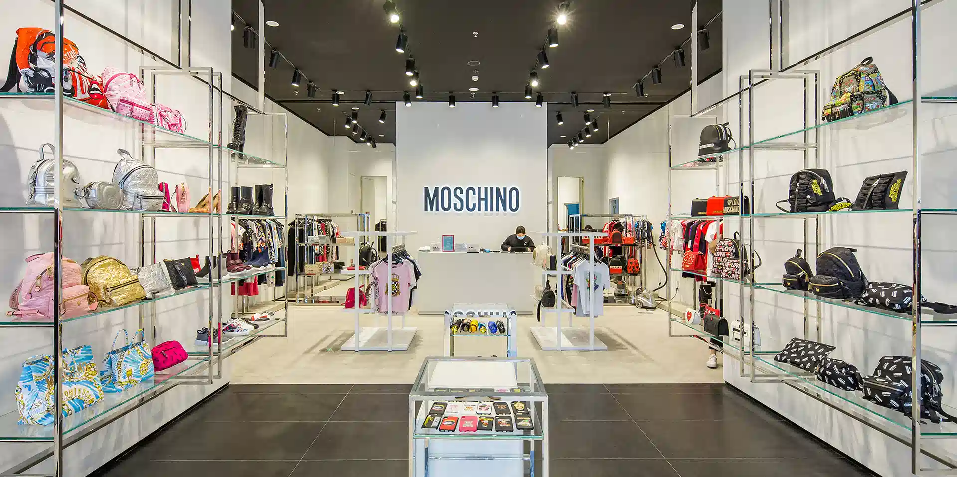 Banner 1 - Moschino Polska