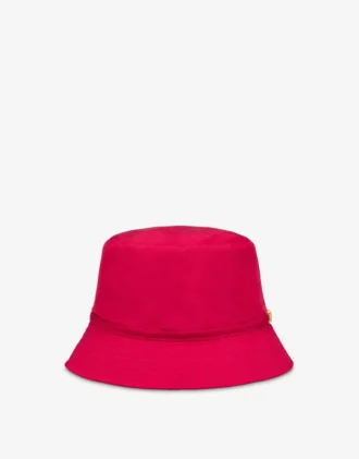 Czapka z daszkiem z napisem