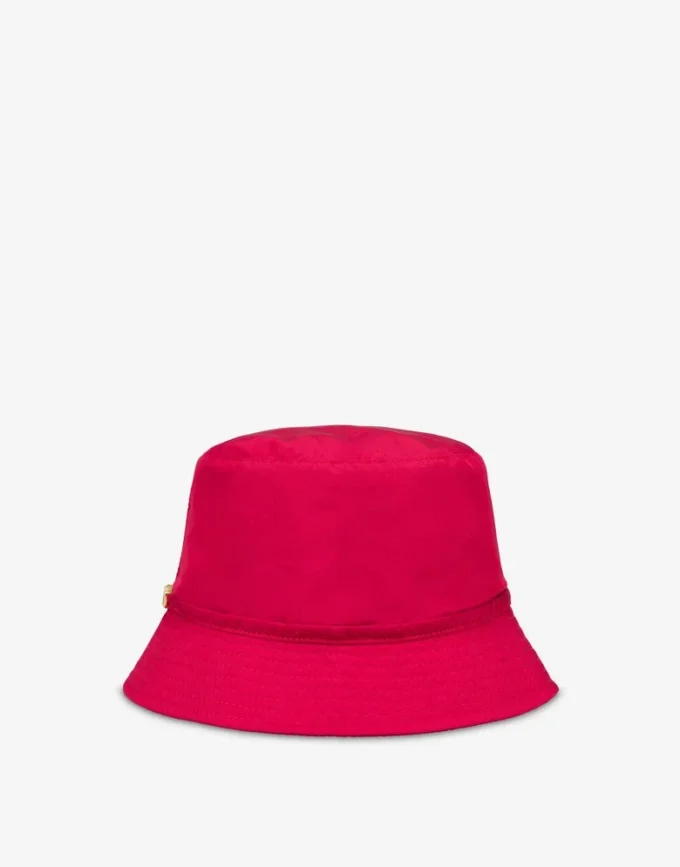 Czapka z daszkiem z napisem
