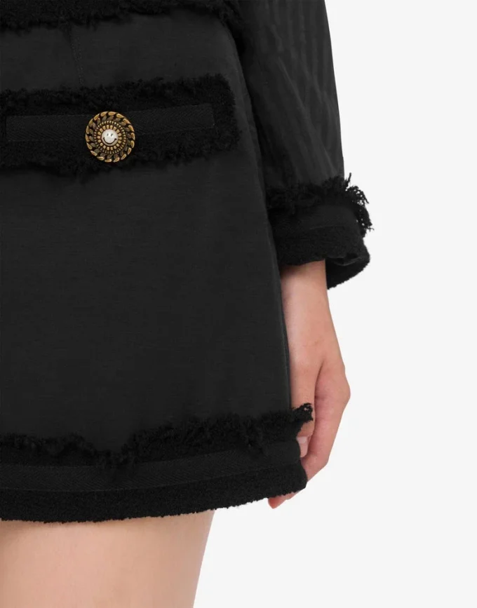 Elastyczna spódniczka mini z bouclé Elastyczna spódniczka mini z bouclé