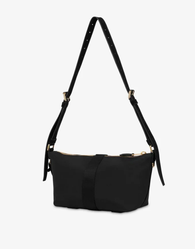 Nylonowa torba typu hobo Nylonowa torba typu hobo