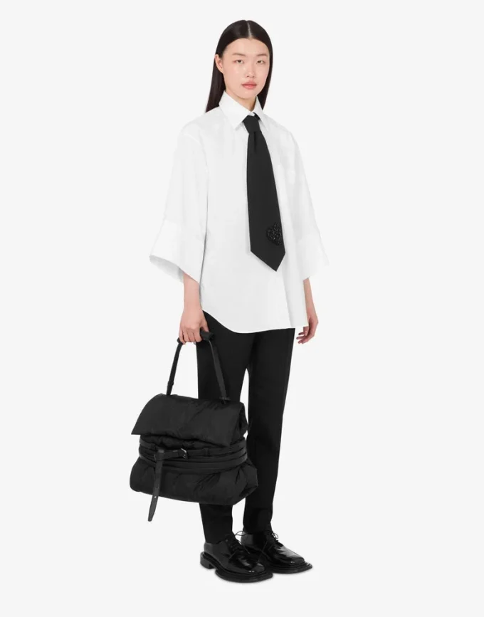 Średnia torebka Moschino Tie Me