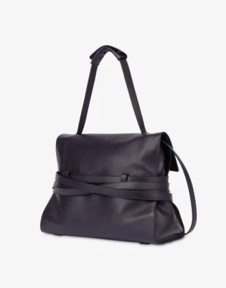 rednia torebka moschino tie me bag 2 330x421 - Średnia torebka Moschino Tie Me Bag