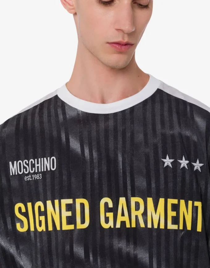 T-shirt z dzianiny z bawełny organicznej z nadrukiem T-shirt z dzianiny z bawełny organicznej z nadrukiem